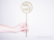  Decoratiune Mr si Mrs din plexi auriu S